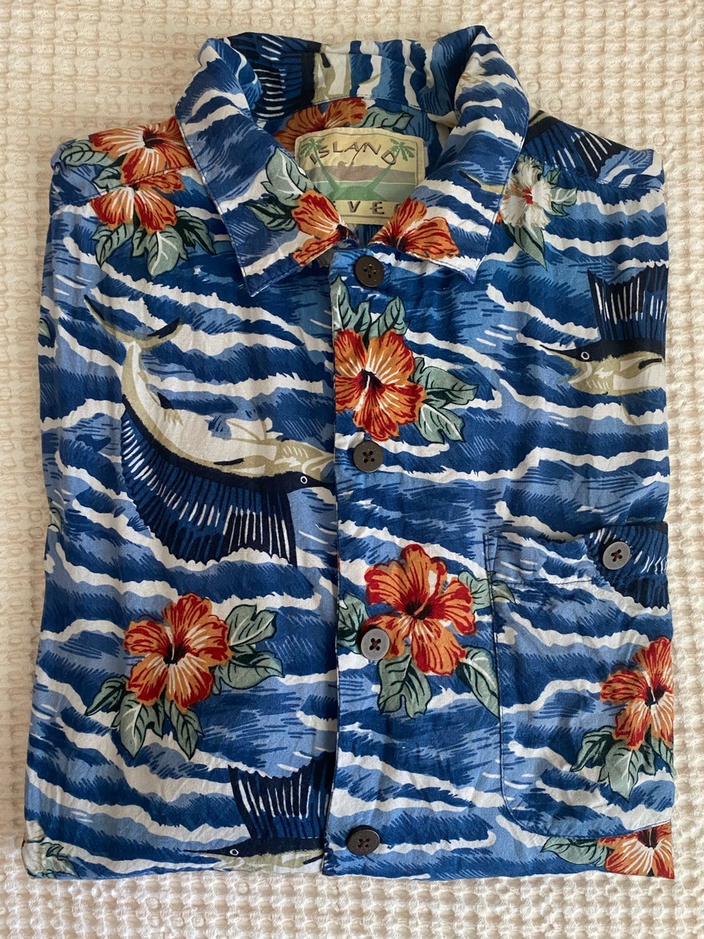 Island Fever Men’s Vacation Marlin Fish Button Down Short Sleeve Shirt - M